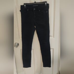 Rock & Republic Black Skinny Straight Leg Jean